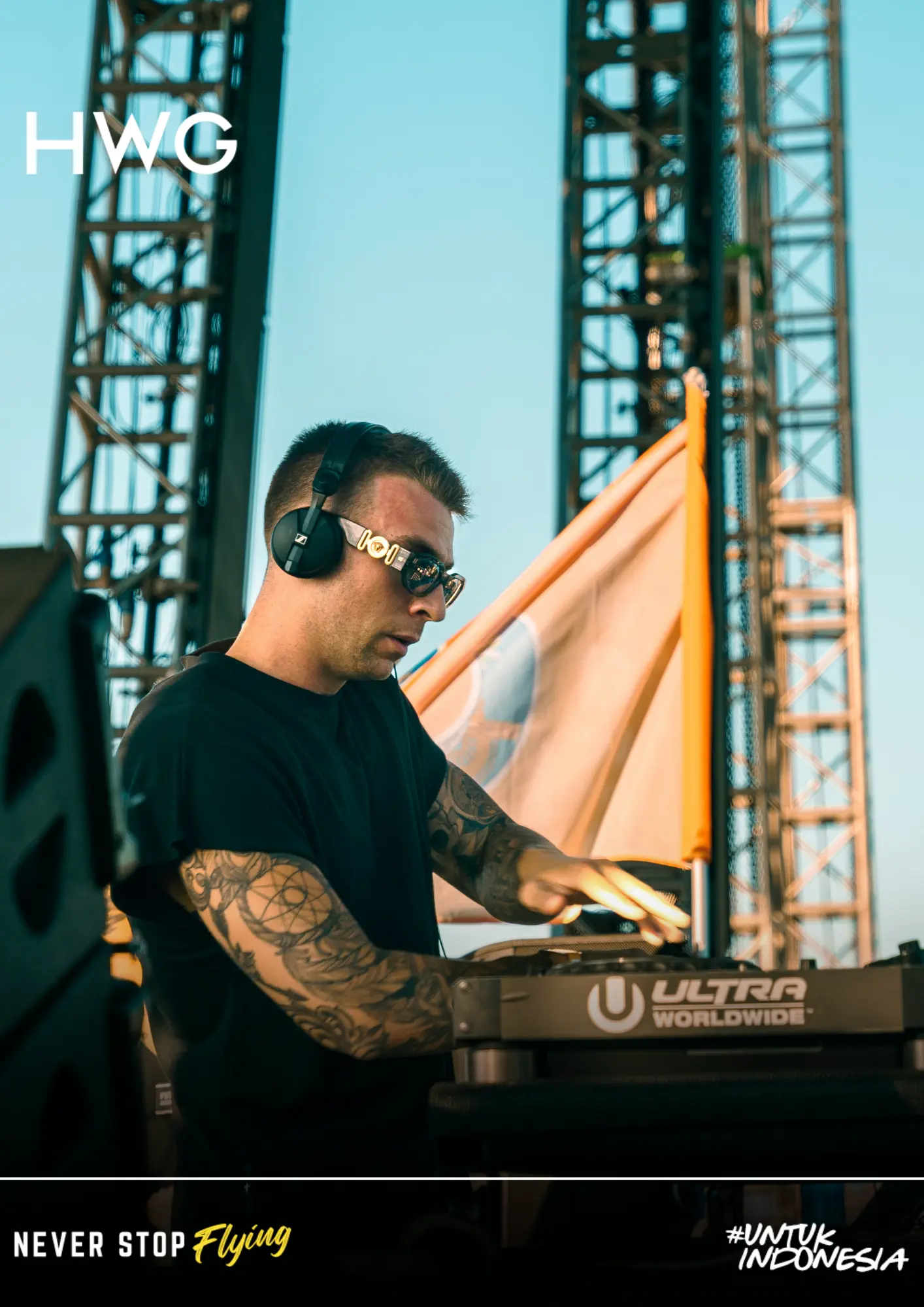 DJ Bullo Delivers Energetic Performance on the Ultra Beach Bali 2023 Stage
