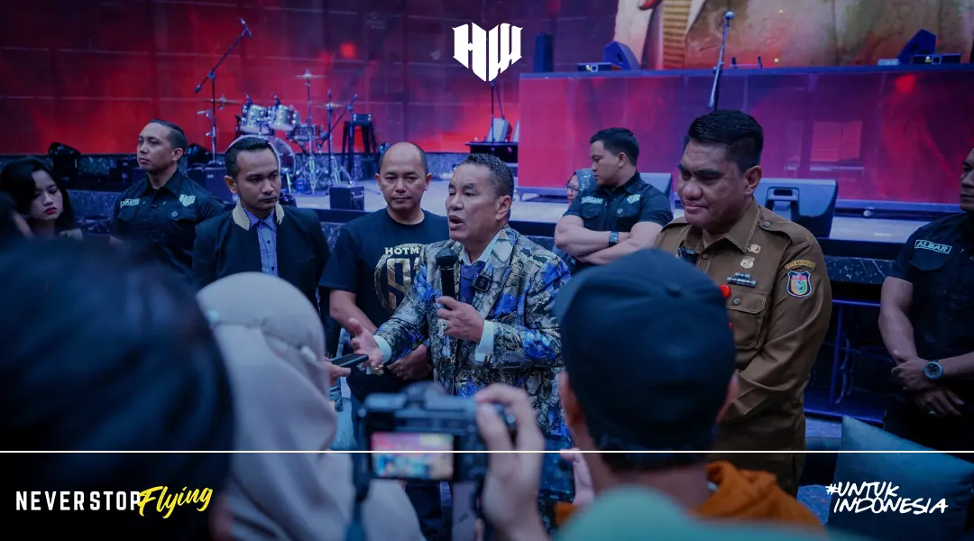Hotman 911 at W Super Club Makassar, Hotman Paris Helps Legal Cases in Makassar for Free